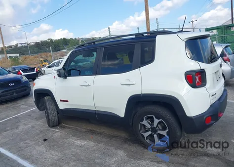 2019 Jeep Renegade Trailhawk 4X4 из США, поврежденный, VIN ZACNJBC12KPK68268